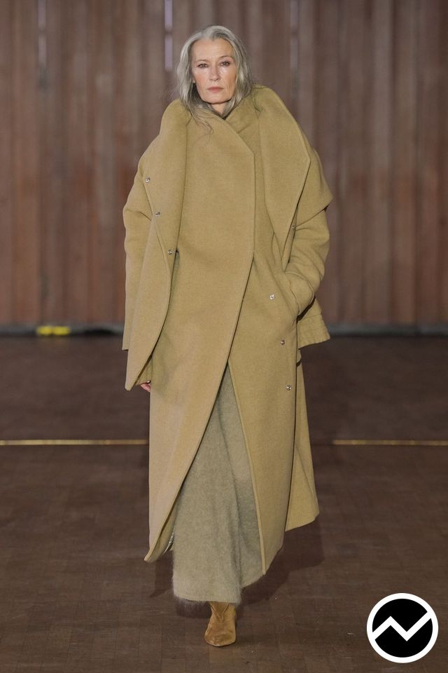 The Garment, FW26 womenswear, Drop Shoulder Coat, look 13