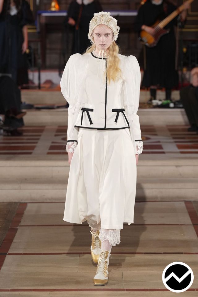 Bora Aksu FW26 womenswear, look 1