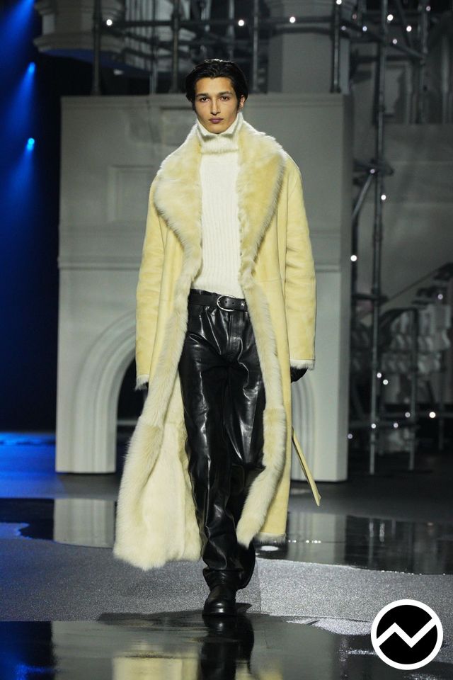 Burberry, FW26 menswear, High-Rise Pants, look 27