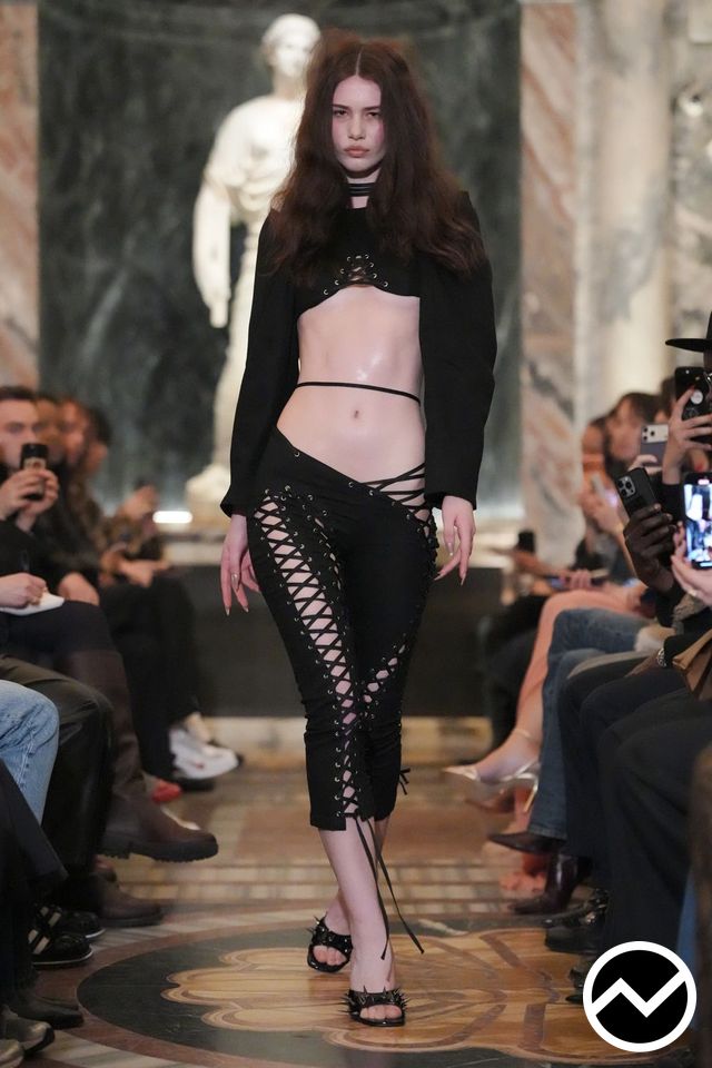 Di Petsa, FW26 womenswear, Cropped Top, look 10