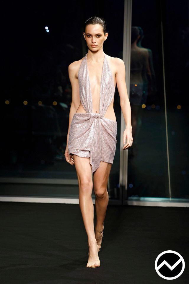 Julien Macdonald, FW26 womenswear, Dusty Rose, look 4