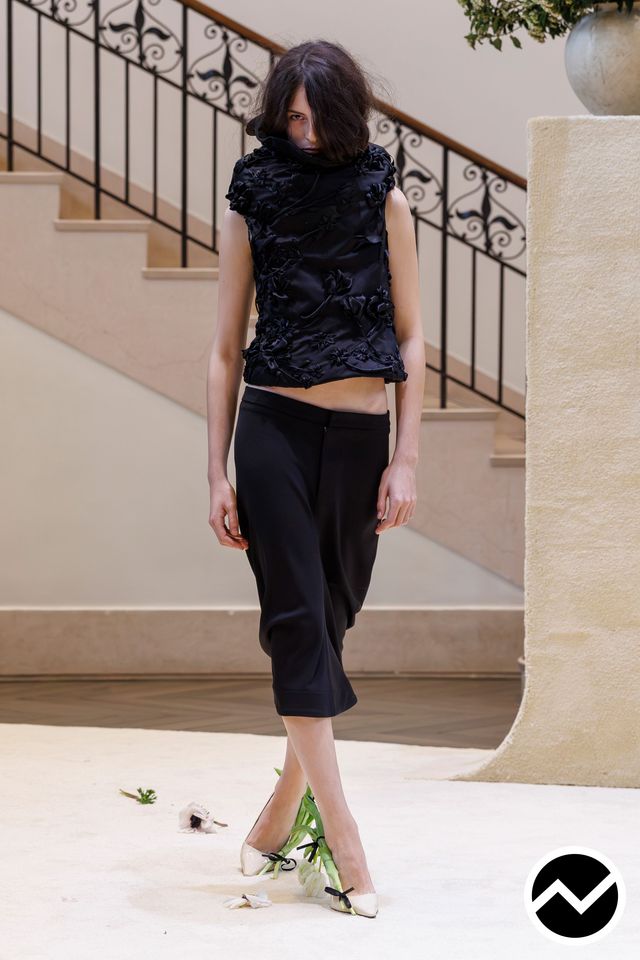 Thevxlley, FW26 womenswear, Wide Leg Pants, look 16