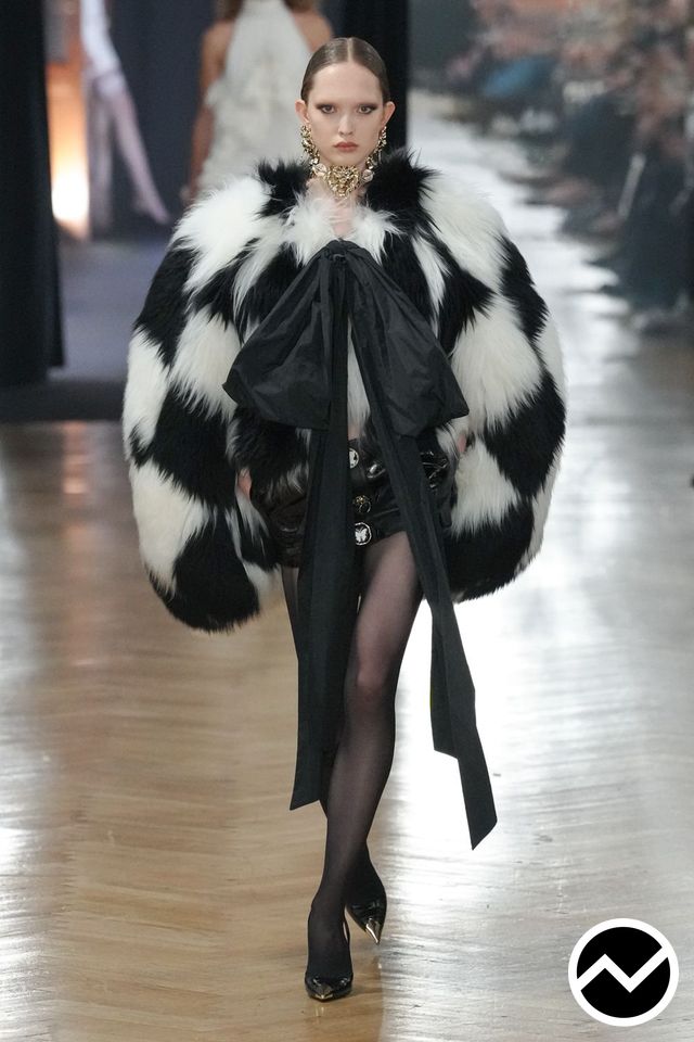 Blumarine, FW26 womenswear, Fur, look 38