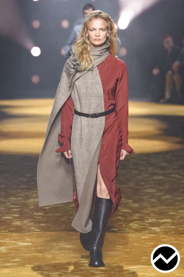 Boss, FW26 womenswear, Brick Red, look 8