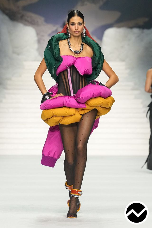 Dsquared2, FW26 womenswear, Parachute, look 41