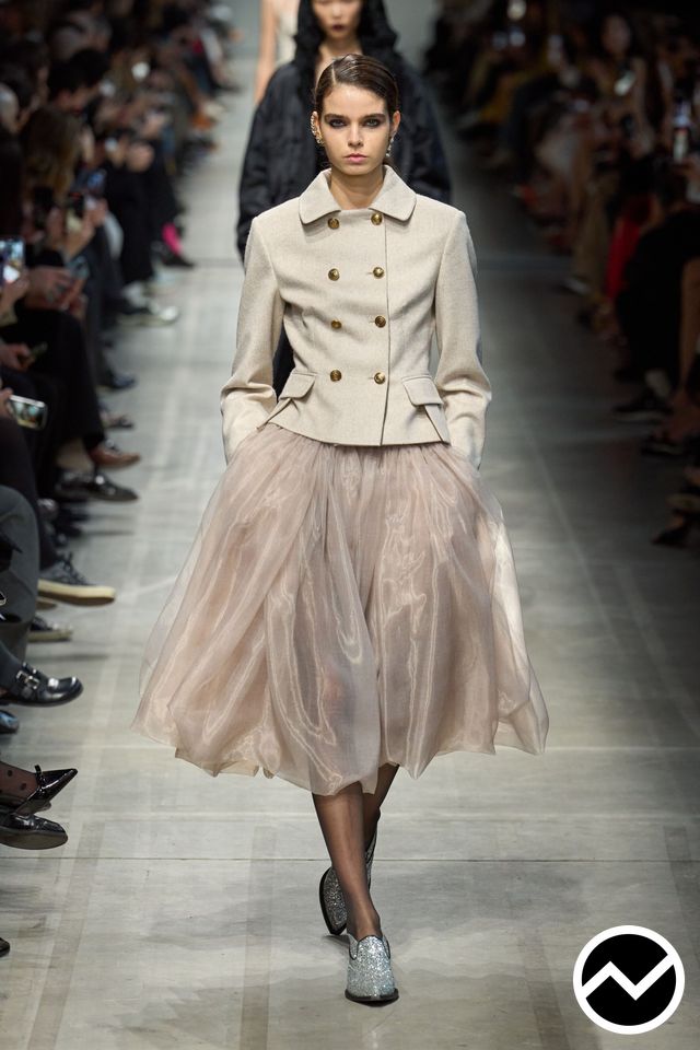 Ermanno Scervino, FW26 womenswear, Voluminous Skirts, look 3