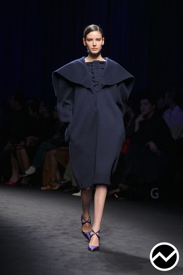 Ferragamo, FW26 womenswear, Cocoon Coat, look 34
