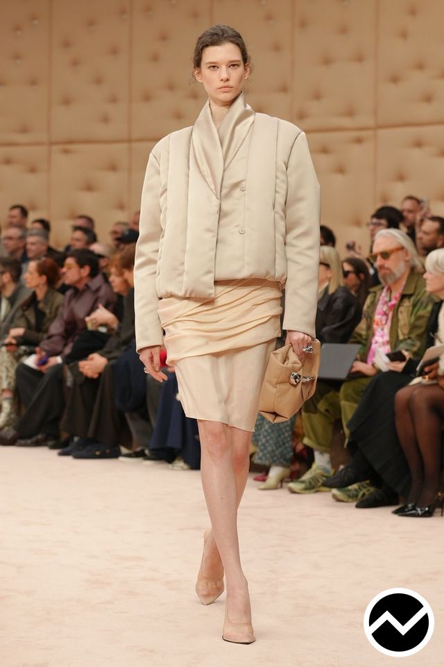 Ferrari, FW26 womenswear, Beige Twins, look 11