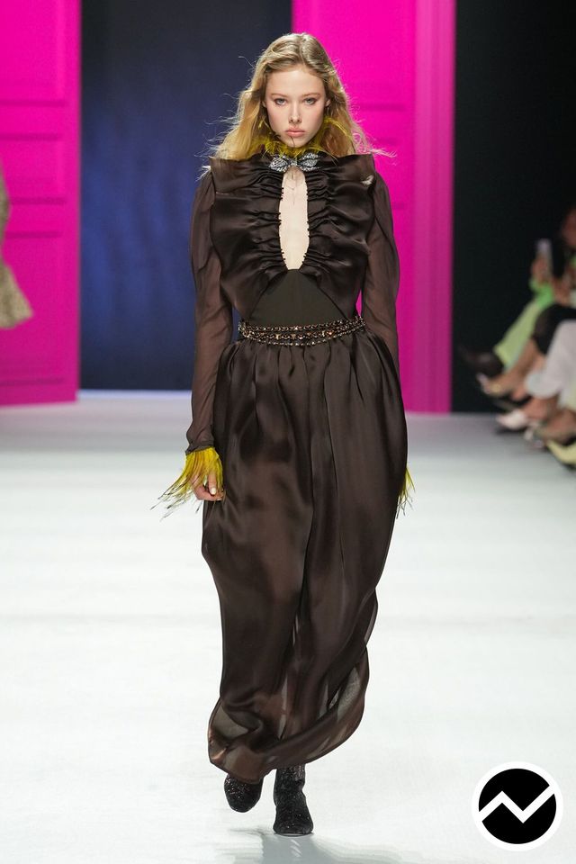 Genny, FW26 womenswear, Chocolate, look 11