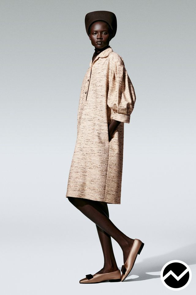 Loro Piana, FW26 womenswear, Sand, look 34