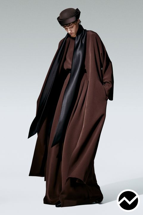 Loro Piana, FW26 womenswear, Chocolate, look 37
