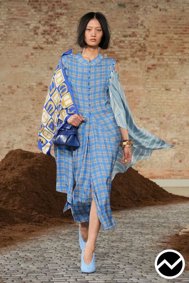 Moschino, FW26 womenswear, Buttoned Front Dress, look 10