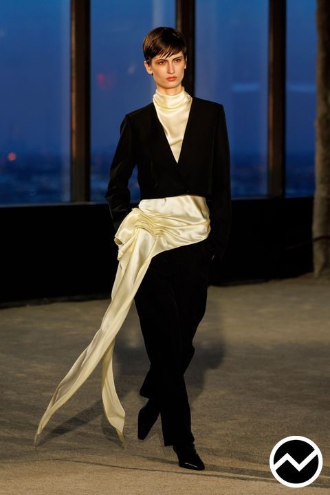 Kallmeyer, FW26 womenswear, Satin, look 2