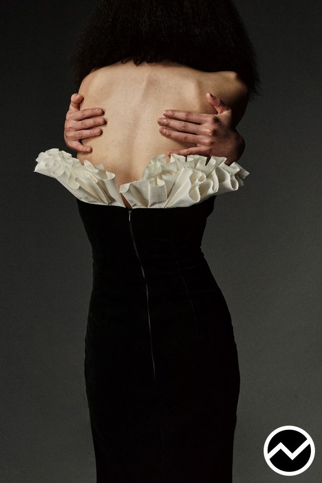 A.w.a.k.e. Mode FW26 womenswear, look 1