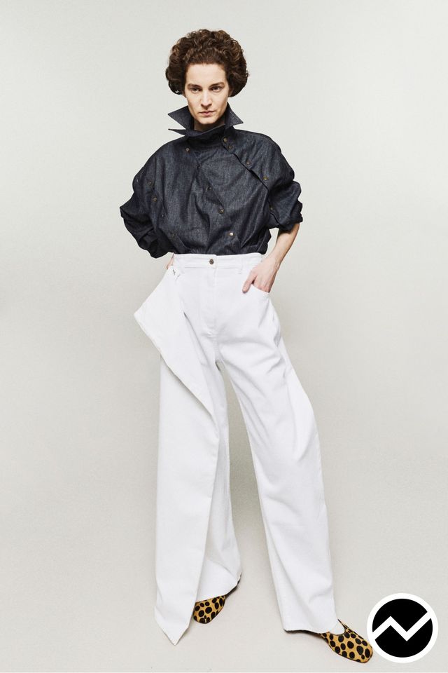 A.w.a.k.e. Mode, FW26 womenswear, Blouson Sleeve Shirts, look 48