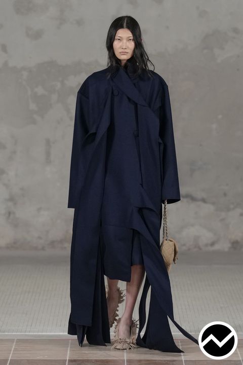 Abra, FW26 womenswear, Funnel Coat, look 23