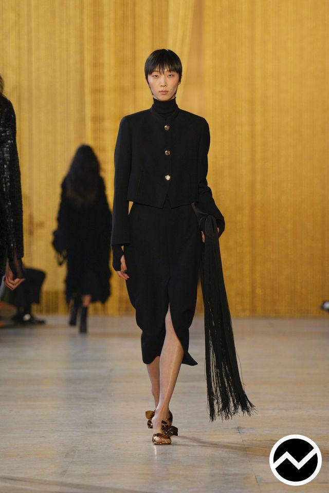 Akris, FW26 womenswear, Cropped Sweater, look 24
