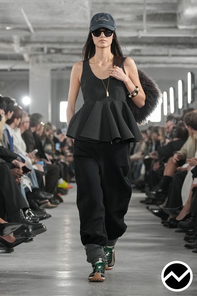 Ami Paris, FW26 womenswear, French Terry, look 28