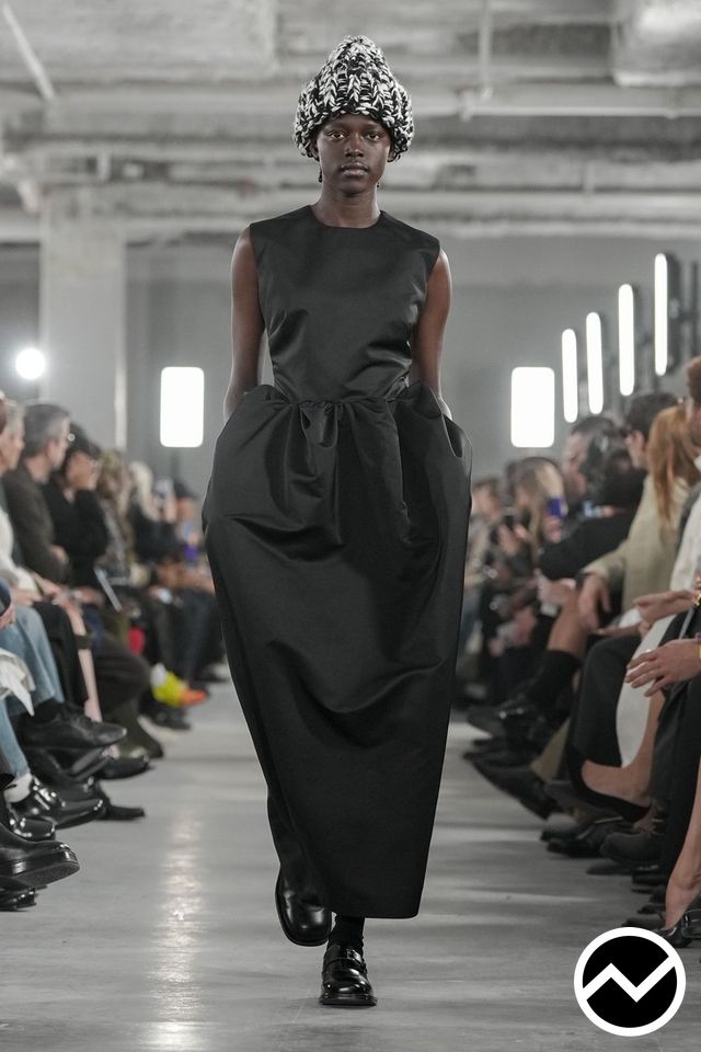 Ami Paris, FW26 womenswear, Structured Dress, look 48