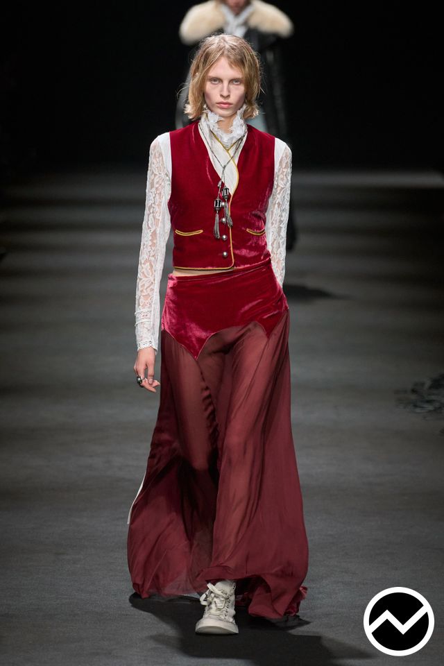 Ann Demeulemeester, FW26 womenswear, Scarlet, look 27