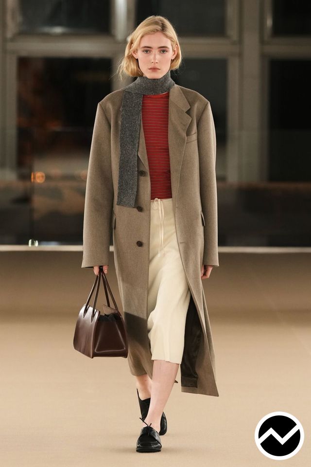 Auralee, FW26 womenswear, Beige Twins, look 21