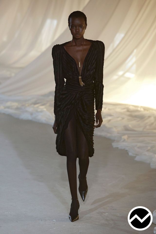 Balmain, FW26 womenswear, Knee Length Dress, look 2