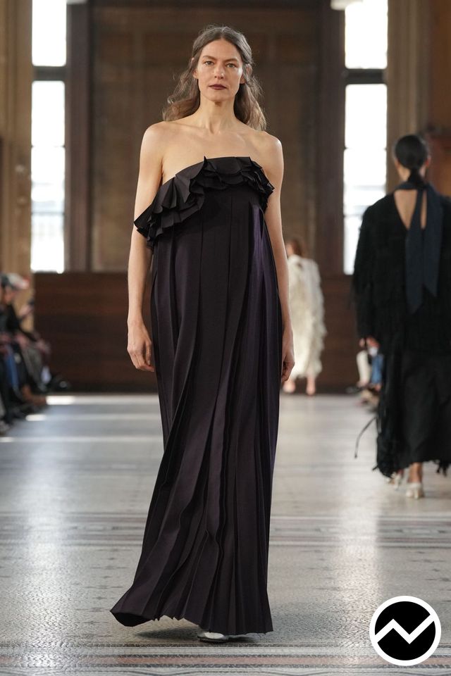 Carven, FW26 womenswear, Taffeta, look 29