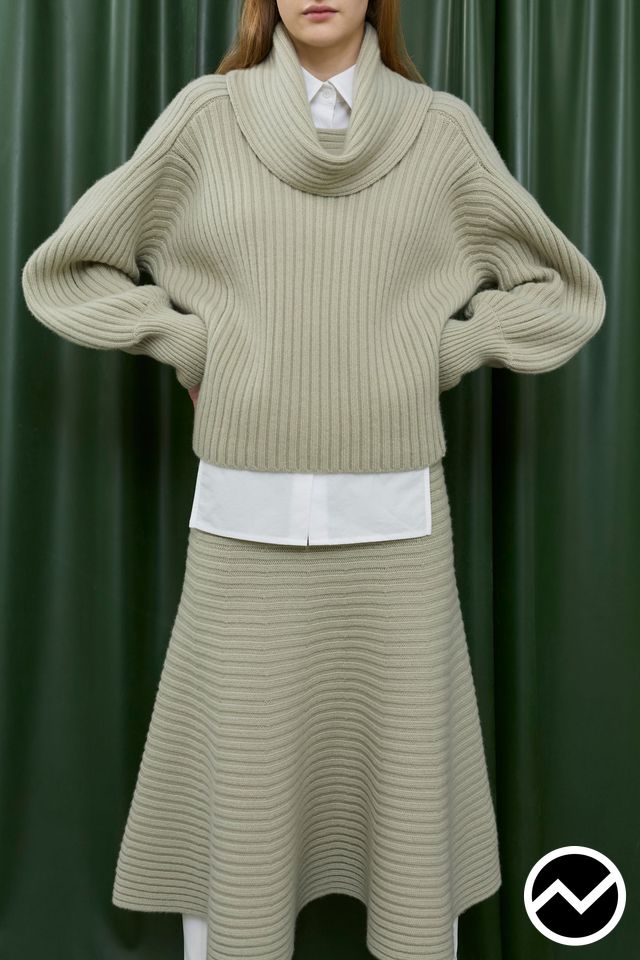 Christian Wijnants, FW26 womenswear, Cowl Sweater, look 17
