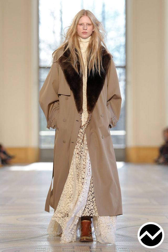 Gabriela Hearst, FW26 womenswear, Champagne, look 2