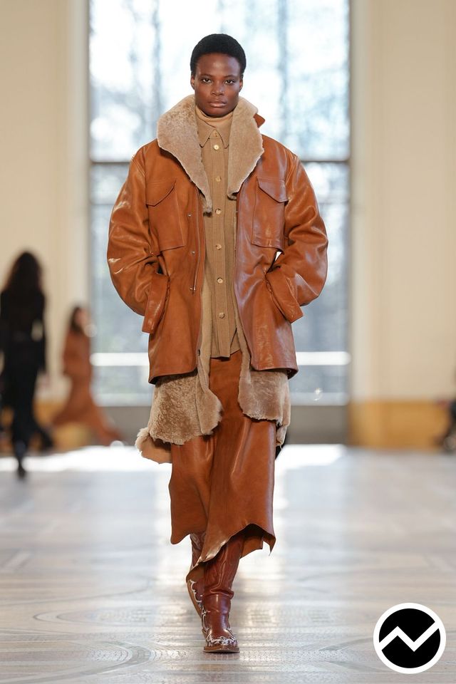Gabriela Hearst, FW26 womenswear, Brick Red, look 12