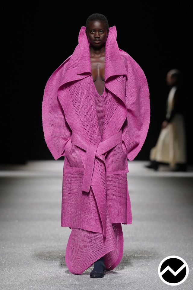 Issey Miyake, FW26 womenswear, Mesh, look 37
