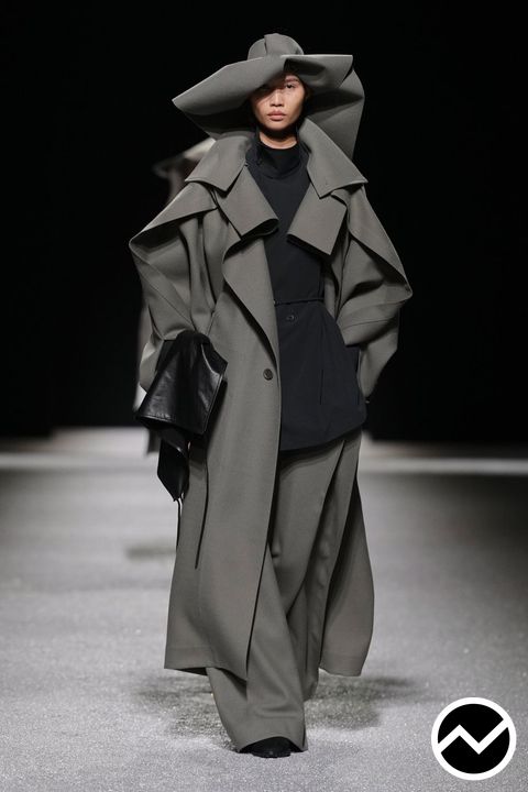 Issey Miyake, FW26 menswear, Oversized Coat, look 43
