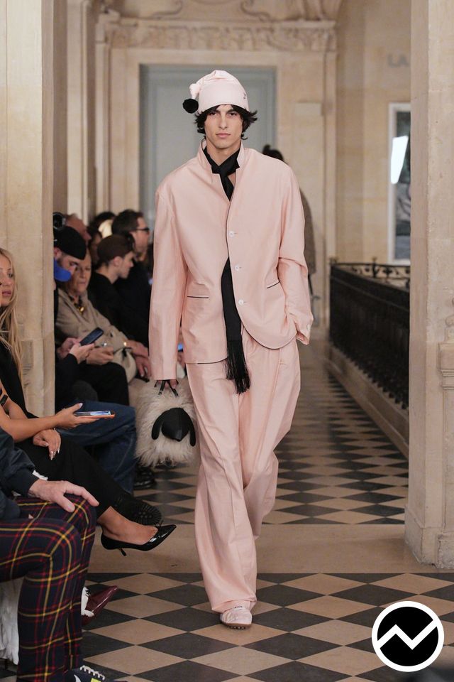 Jacquemus, FW26 menswear, Dusty Rose, look 52