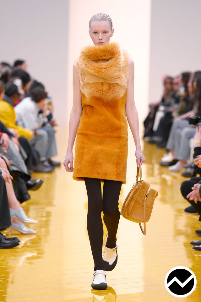 Loewe, Loewe FW26 womenswear, look 6