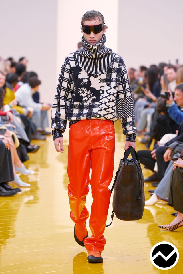 Loewe, FW26 menswear, Tomato Red, look 39