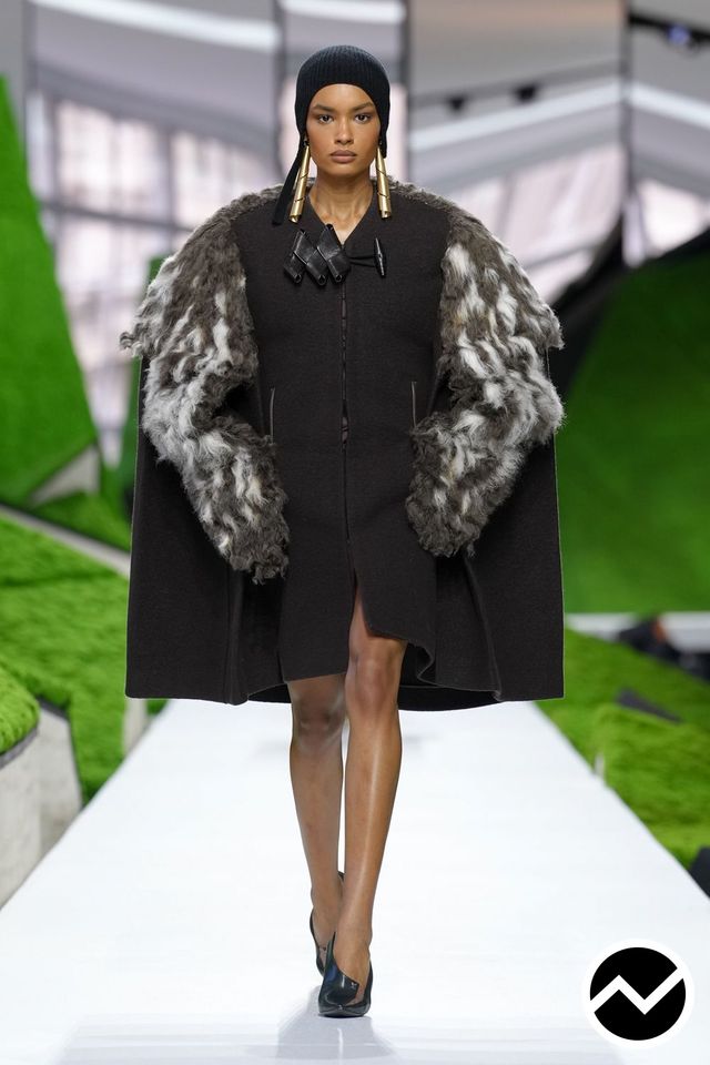 Louis Vuitton, Louis Vuitton FW26 womenswear, look 26