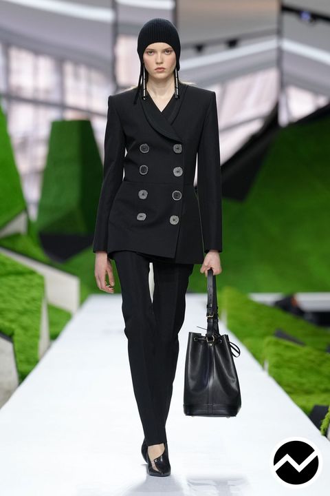 Louis Vuitton, FW26 womenswear, Double Breasted Jacket, look 39