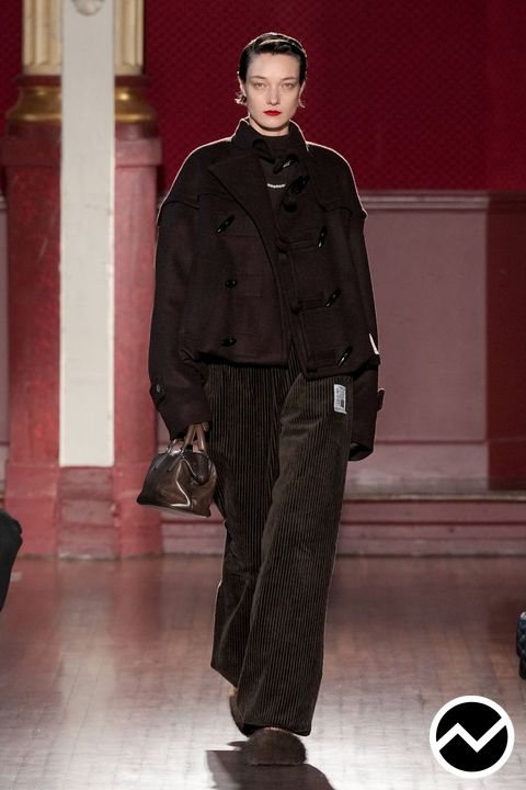 Maison Mihara Yasuhiro, FW26 womenswear, Corduroy, look 7