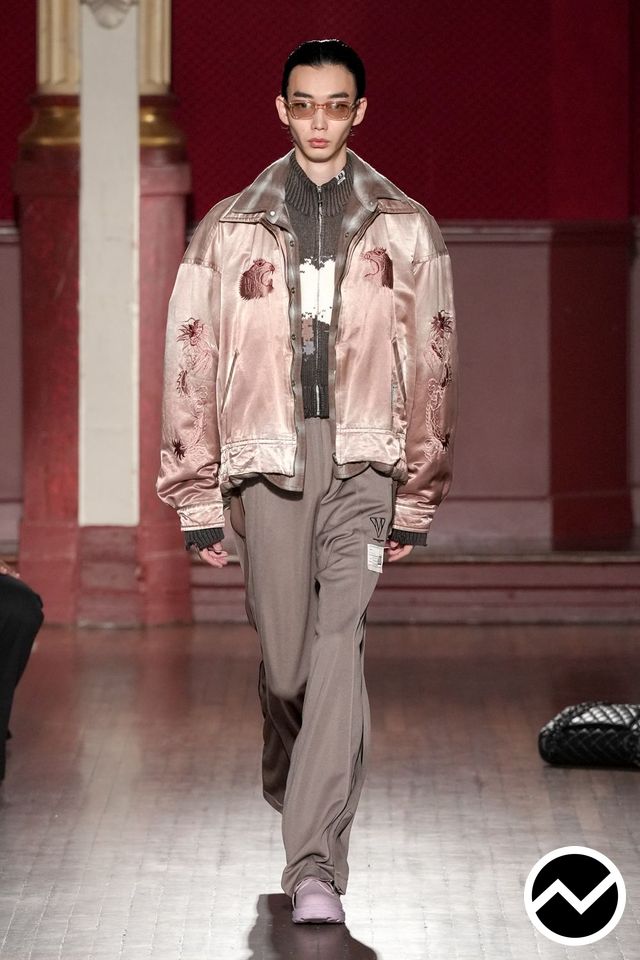 Maison Mihara Yasuhiro, FW26 womenswear, Salmon, look 34