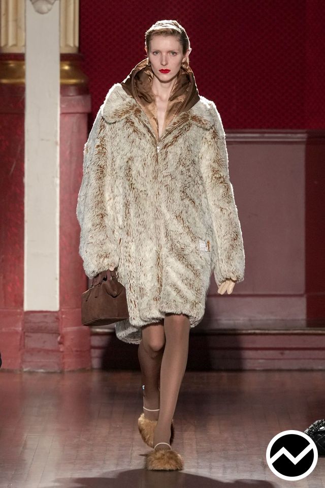 Maison Mihara Yasuhiro, FW26 womenswear, Fur, look 37