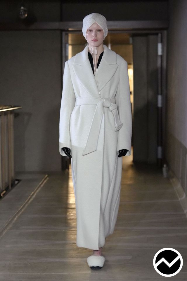 Mame Kurogouchi FW26 womenswear, look 1