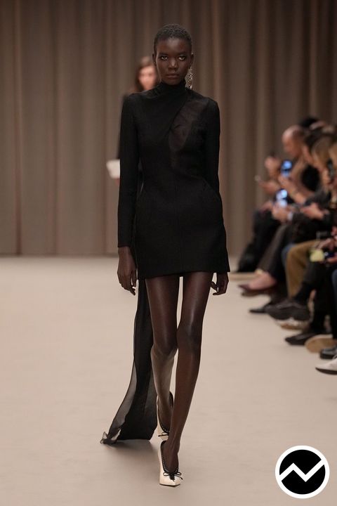 Mcqueen, FW26 womenswear, Structured Dress, look 26