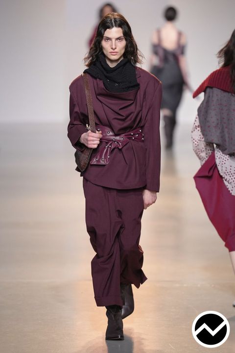 Niccolò Pasqualetti, FW26 womenswear, Wine, look 17