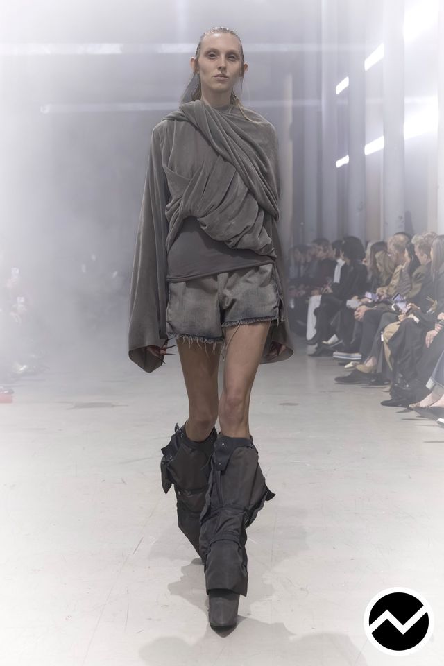 Rick Owens, FW26 womenswear, Micro Shorts, look 25