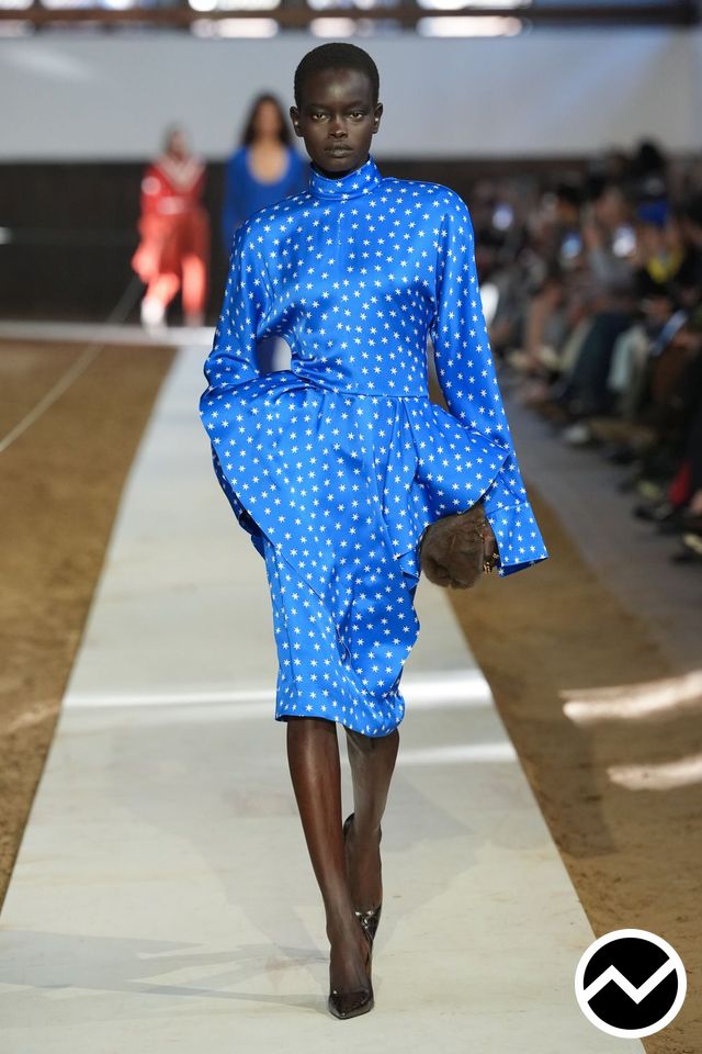 Stella Mccartney, FW26 womenswear, Blouson Sleeve Dress, look 31