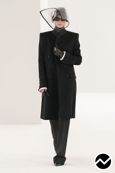 Tom Ford, FW26 womenswear, Double Breasted Coat, look 28