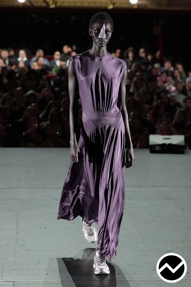 Zomer, FW26 womenswear, Plum, look 27