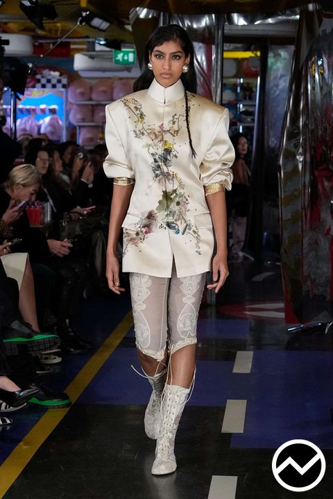 Ak Ok Anamika Khanna SS26 womenswear, look 1