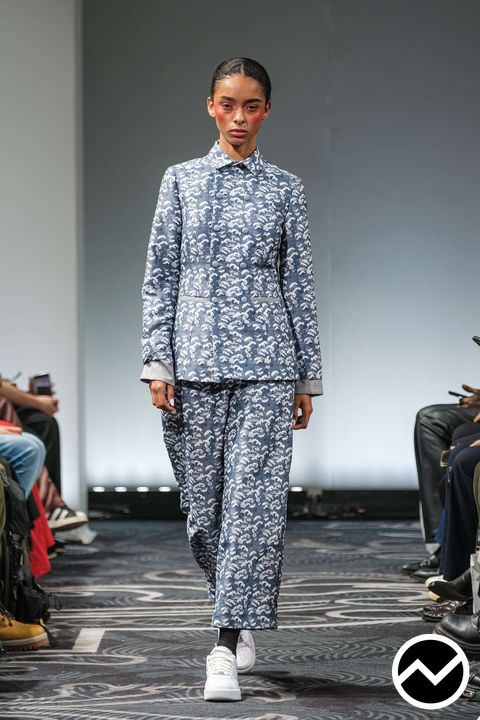 APUJAN, SS26 womenswear, Top Collar Jacket, look 26