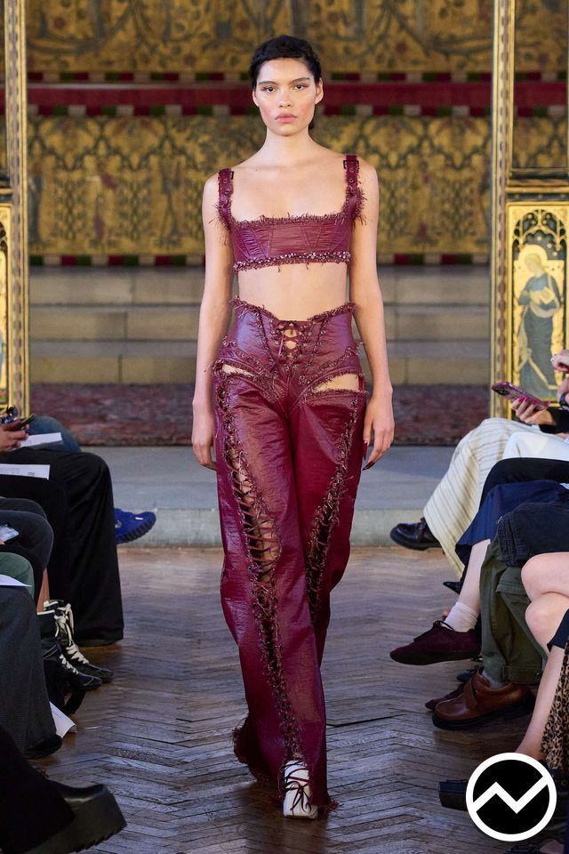 Dreaming Eli, SS26 womenswear, Berry, look 17